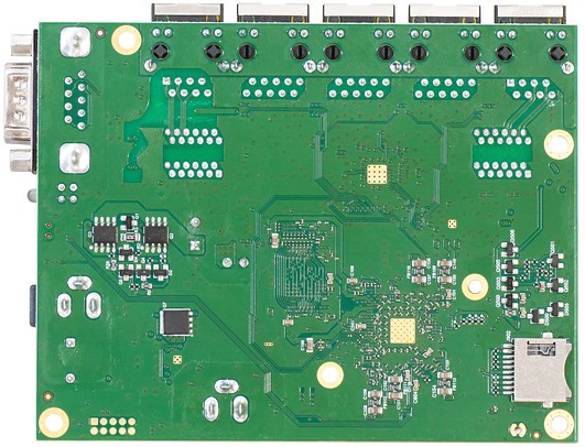 مشخصات فنی روتربرد Mikrotik RB450Gx4